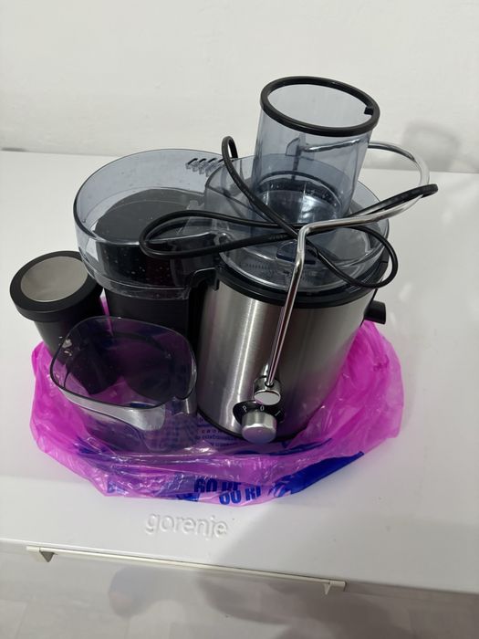 Продам соковыжималку