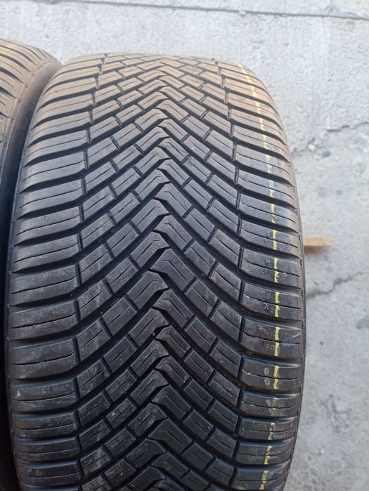 2 anvelope All Season Continental ca si noi 255/45 R19 dot 3922