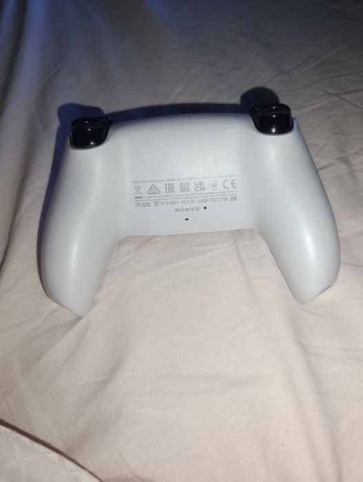 PS5 Slim cu disc drive 1TB garanție 2027