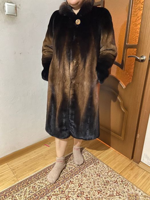 Шуба норковая цельная