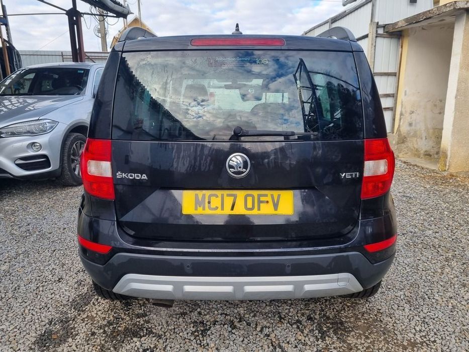 Geam stanga spate Skoda Yeti Facelift 2013 - 2017 SUV 4 Usi (1375)