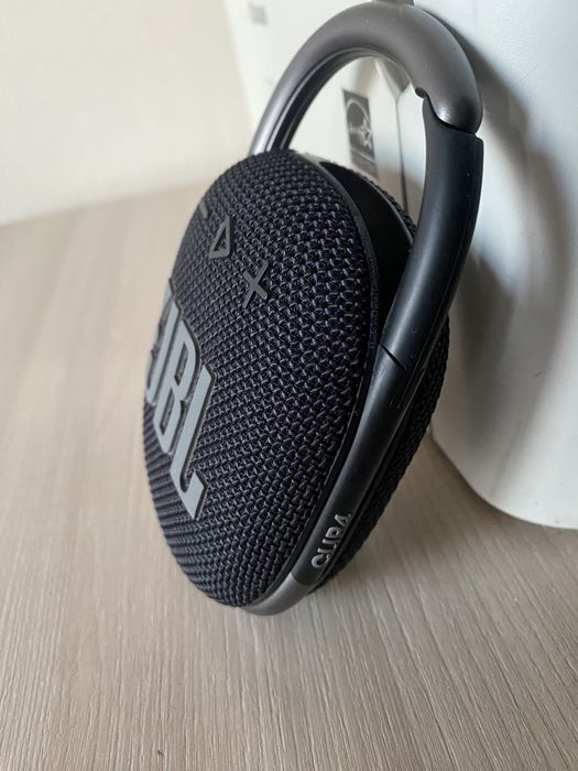 Калонка JBL clip 4