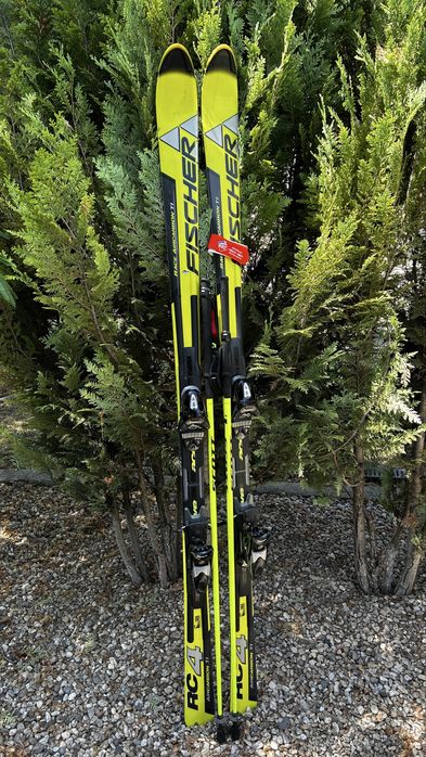 Ski/Schiuri Fischer RC4 AirCarbon TI 186