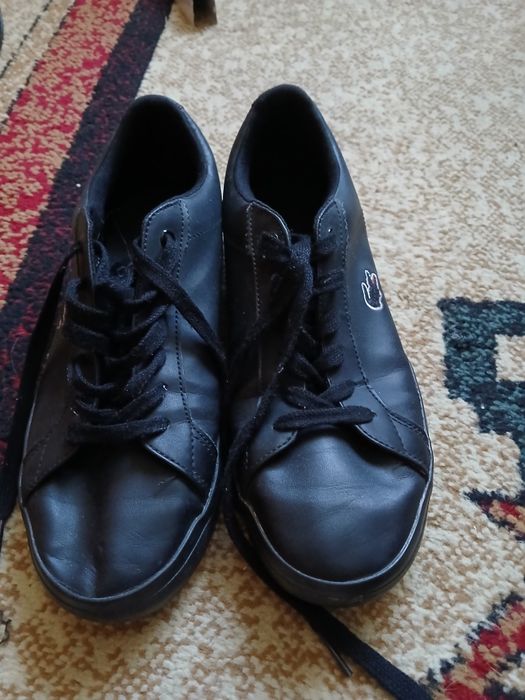 Adidasi Lacoste din piele
