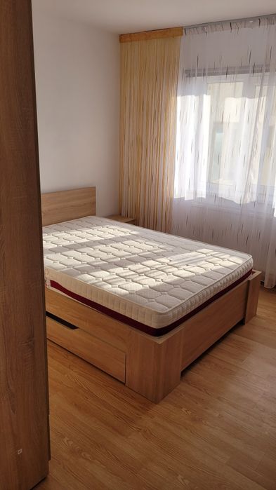 Apartanent de vanzare doua camere decomandat RM Sarat