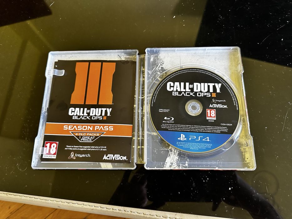 Editie limitata carcasa metal Ps4 Call of duty black ops 3
