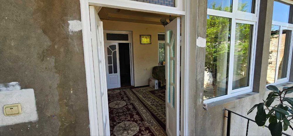 Срочно Бодомзор кучада уй сотилади.