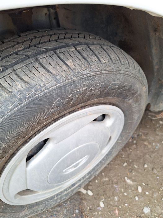 Форд эскорт сотилади