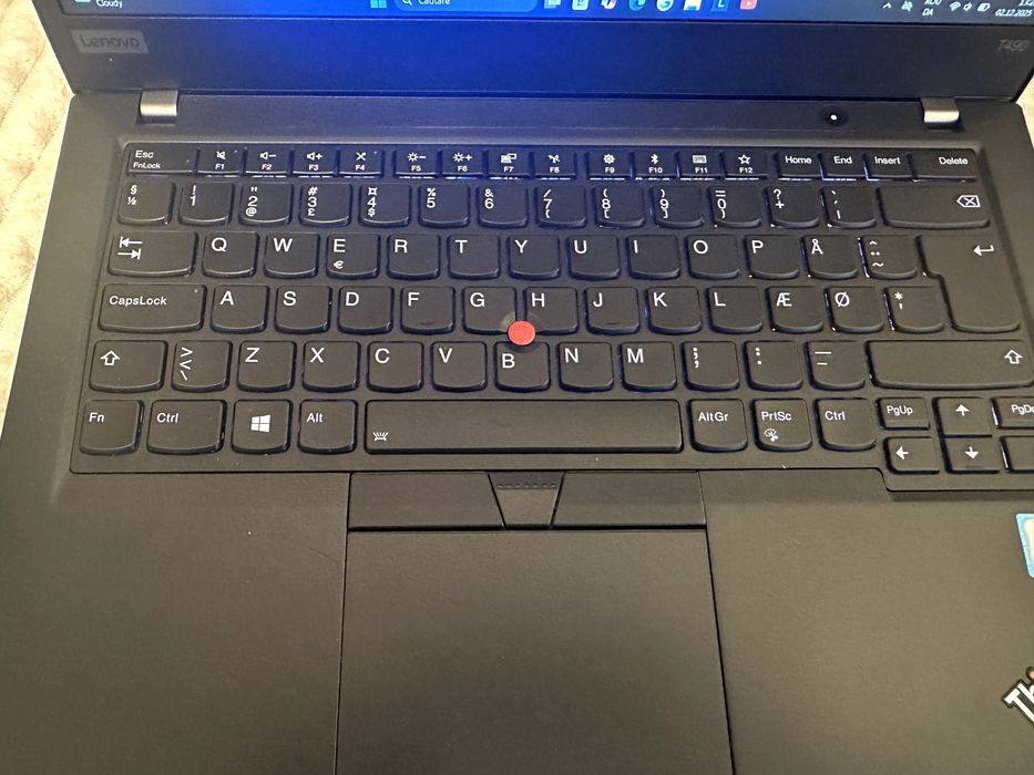 Lenovo ThinkPad T490 14" Touchscreen i5-8365U 8Gb Ram 256 GB SSD