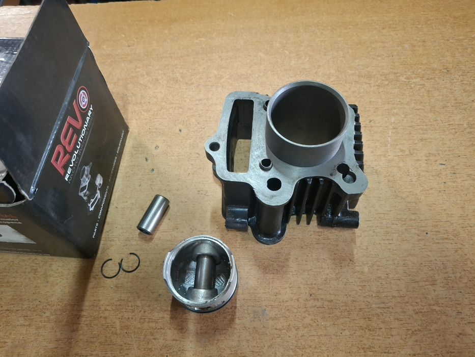 Set Motor cilindru si piston Atv 110cc
