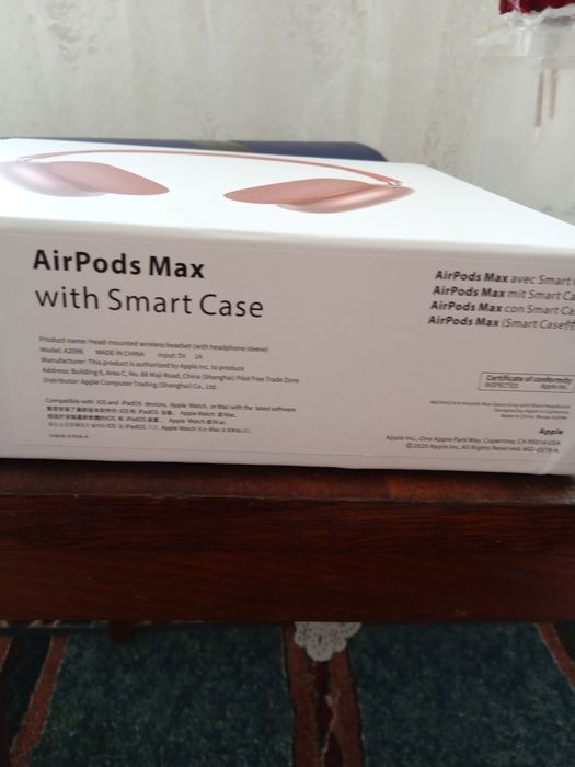 Продам наушники airpods max