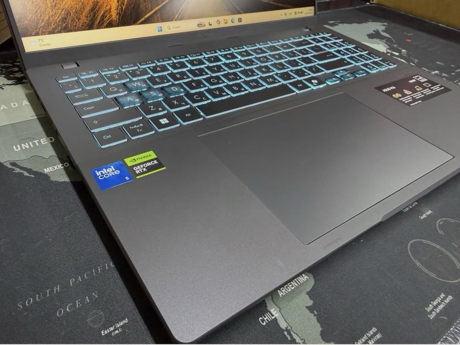 Мощный Asus Vivobook V16 - Ultra 5/RTX5050/16GB/512GB