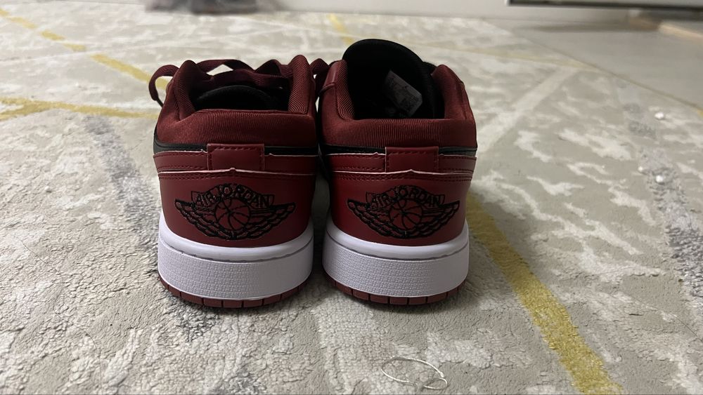 Продам Air jordan nike dunk