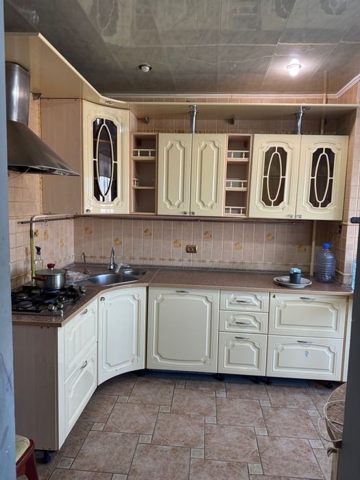 Кухонный гарнитур б/у