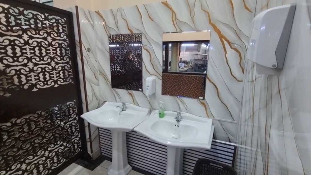 Beruniy metrosi yonida kafe ijaraga beriladi