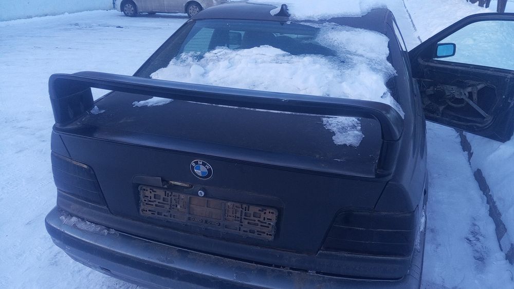 Продам БМВ е36...