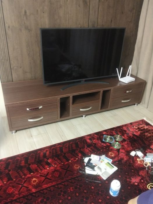 Тумба под телевизор