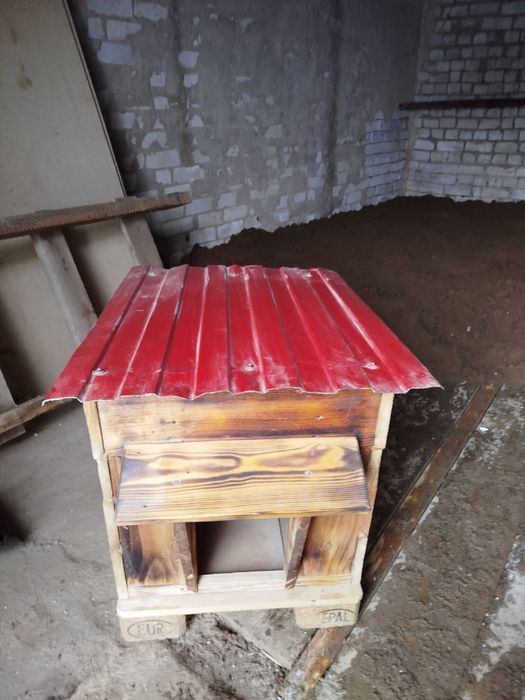 Продам собачий дом