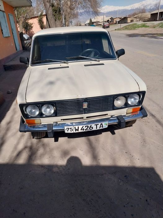 Vaz 2106 sotiladi. 1992 yil. Yoqilgʻisi benzin - Metan.