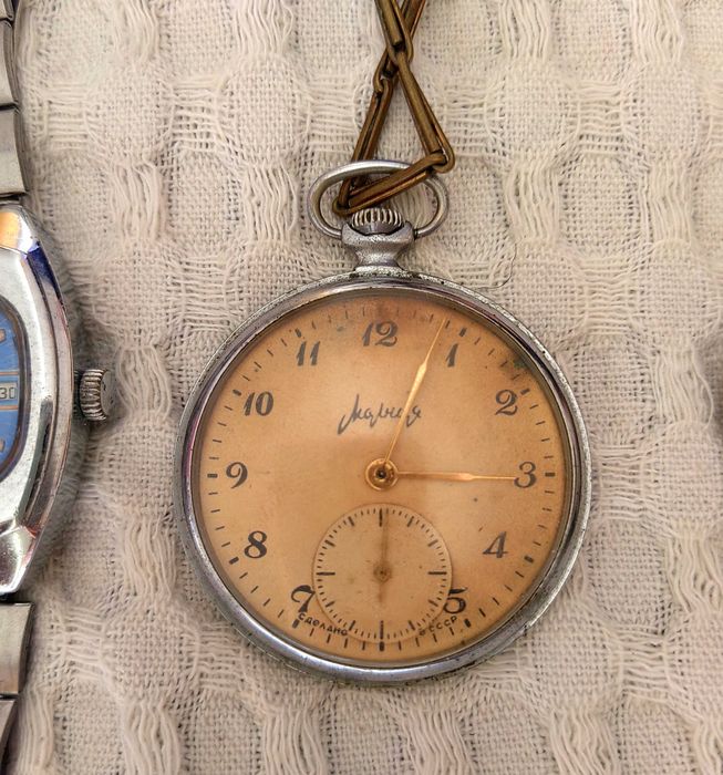 Стари ръчни часовници Мълния, Ракета, Zaria