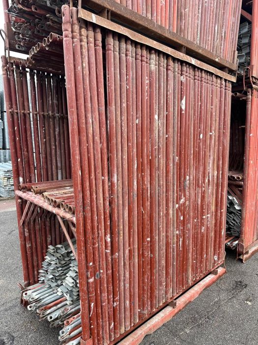 Италианско Фасадно скеле тип “Н”