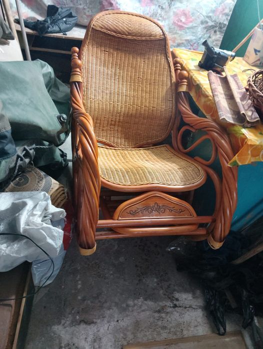 Продам креслокочалку