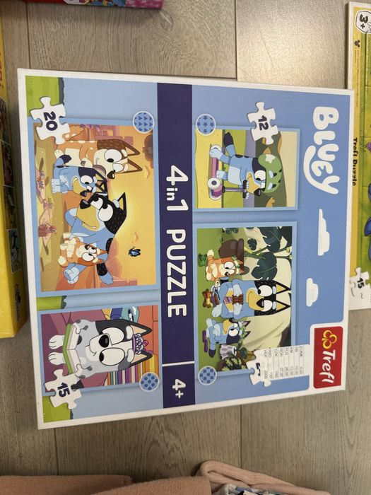 Lot puzzle si cateva jucarii