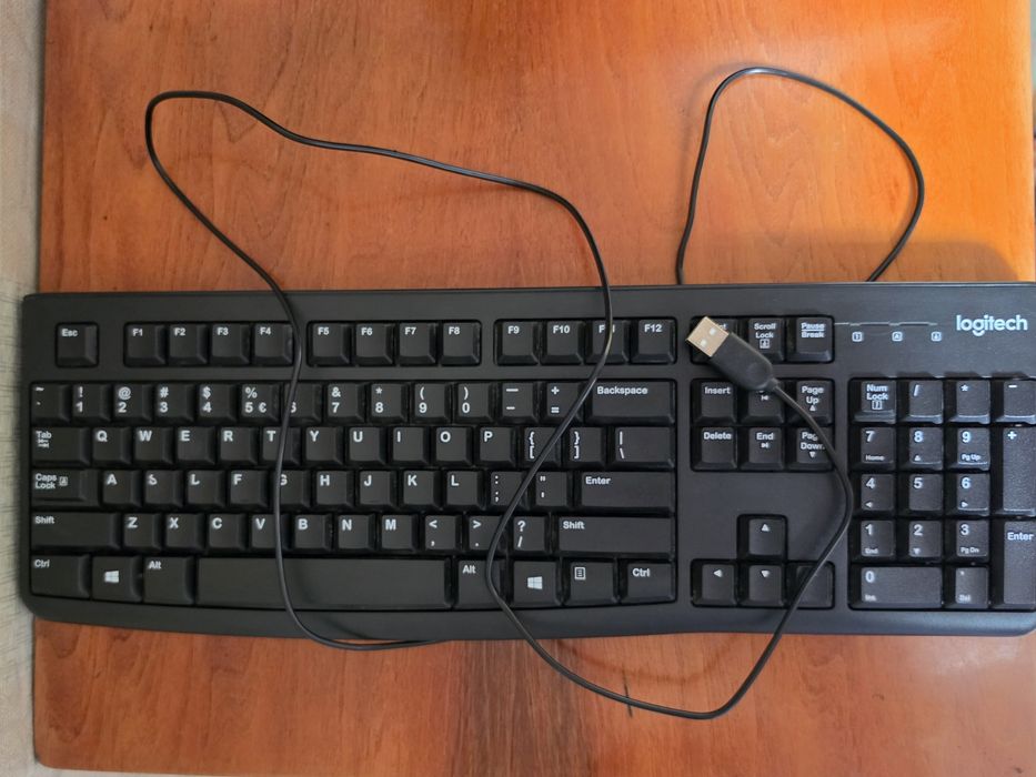Клавиатура Logitech