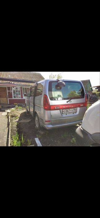 Nissan serena 2001г c24 2.5 дизель
