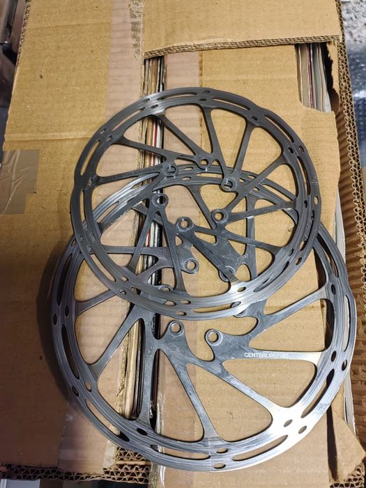 Sram Apex команда с хидравлични спирачки