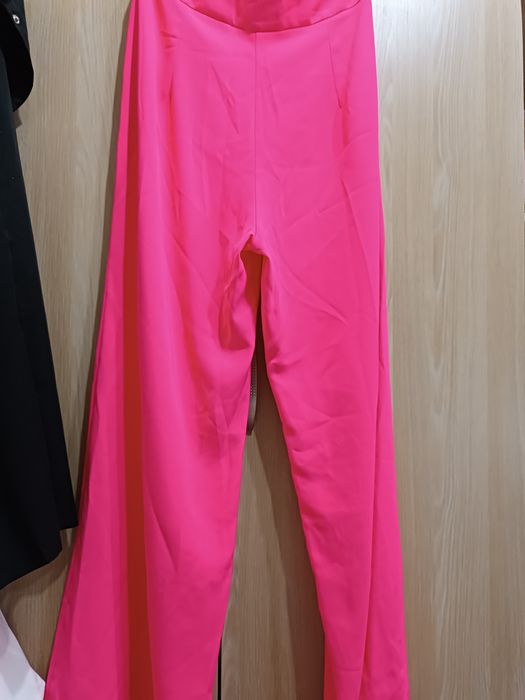 Костюм новый с этикеткой яркий летний 42р