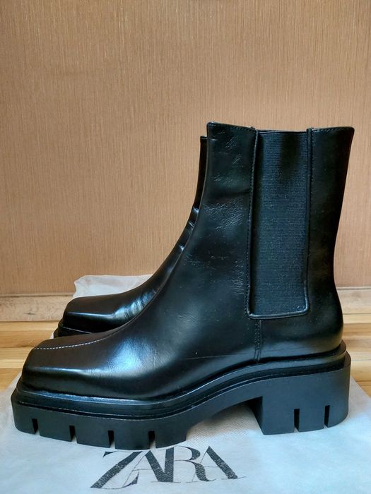 Дамски кожени боти