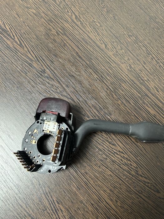 Продам гитару левую на гольф 3