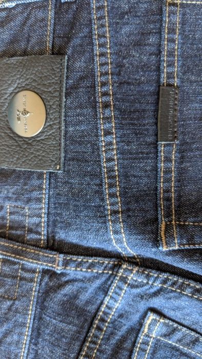 Нови дънки Lee Cooper и Trussardi