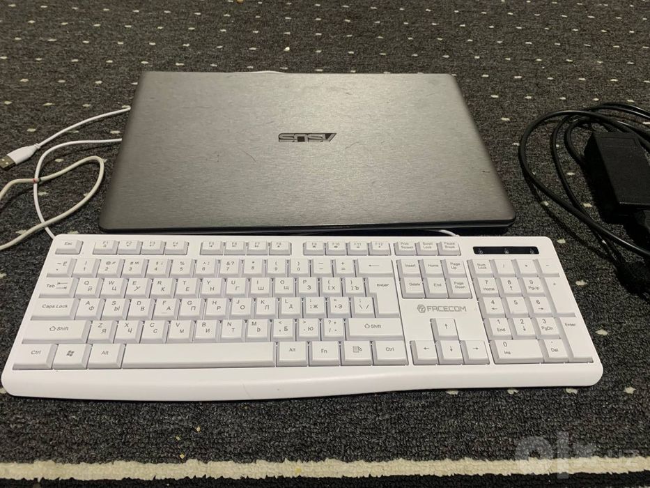Asus notebook  kompyuter