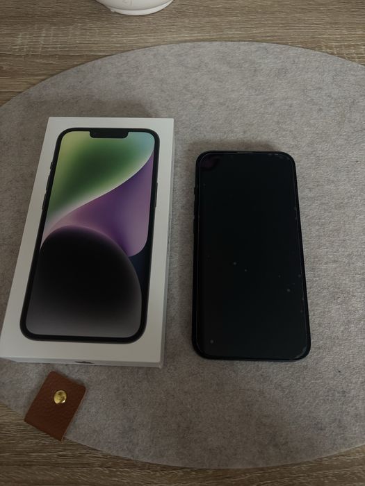 Vand Iphone 14 Midnight 128 GB in stare foarte buna