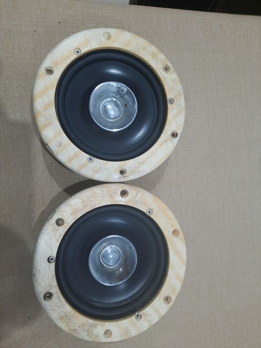 Set 2 difuzoare auto 60W, 4ohm, stare foarte buna la SUPER PRET!
