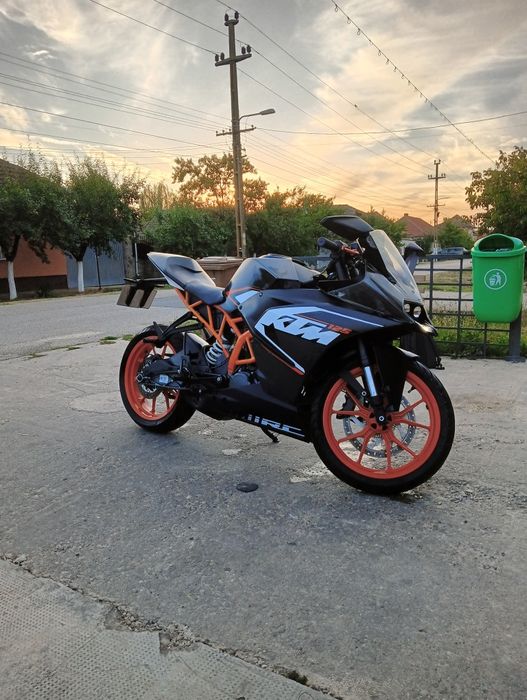 Ktm rc 125  (A1 )