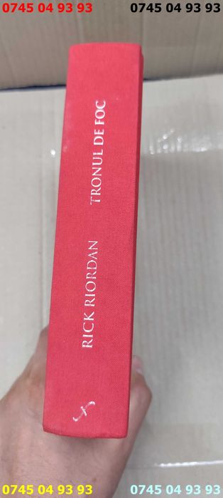 carte carti cronicile familiei Krane tronul de foc rick riordan