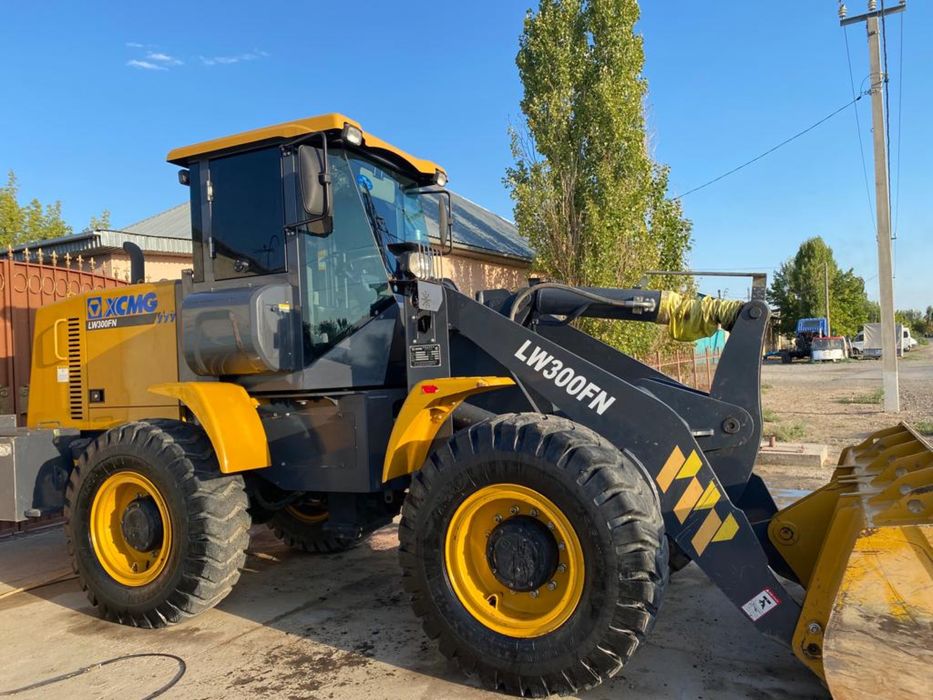 Услуги фронтального погрузчика