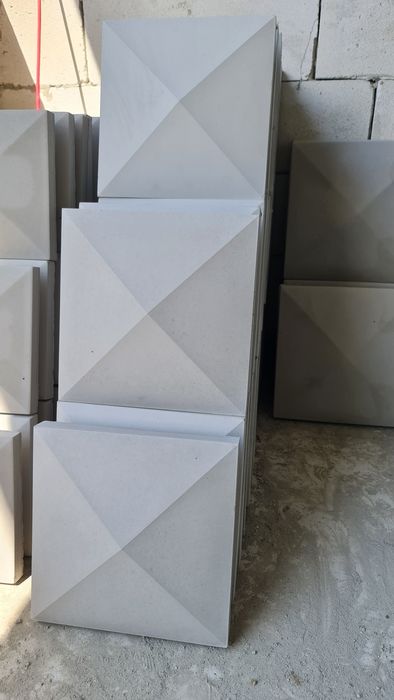 Capace stalpi de gard 25x25cm