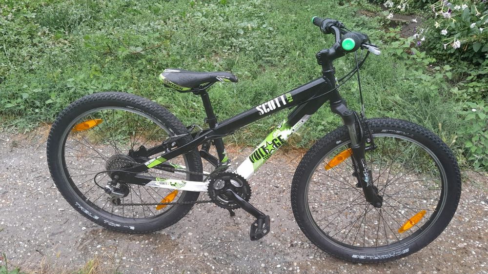 Bicicleta mtb copii (9-14 ani) Scott Voltage, 24 Inch, Aluminiu, 18 viteze, Shimano