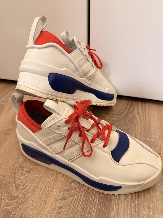 Отлични кожени кецове Y-3 размер 45 1/3