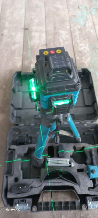 Лазерную Уровень