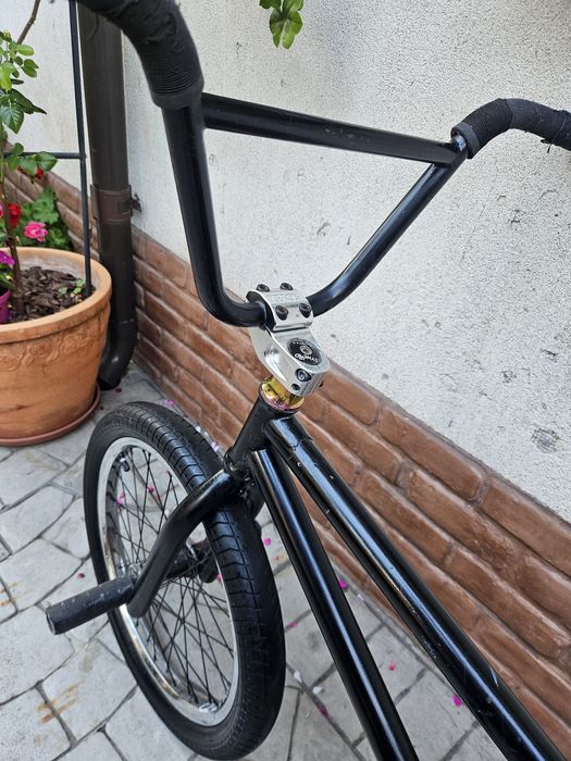 Vând Bmx Custom!