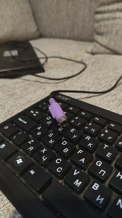 Клавиатуры Acer и Genius