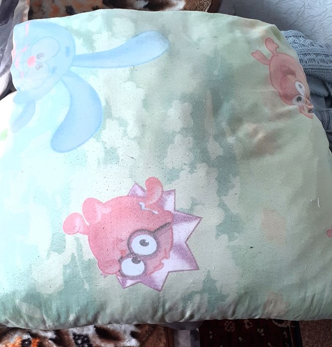 Подушки пуховые б/у