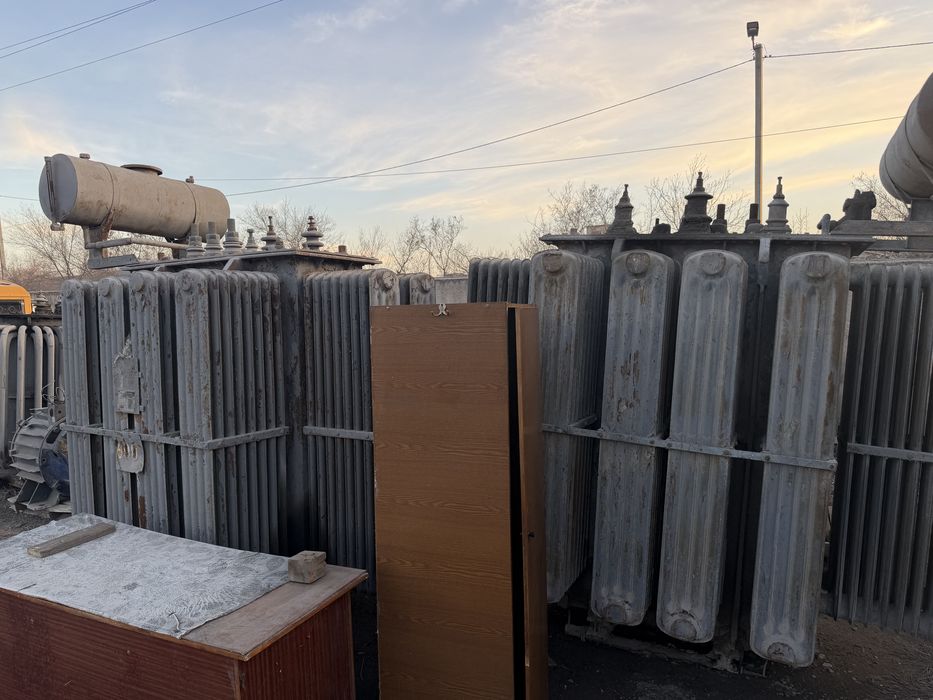 Продам тронсформатор и электро двигателя