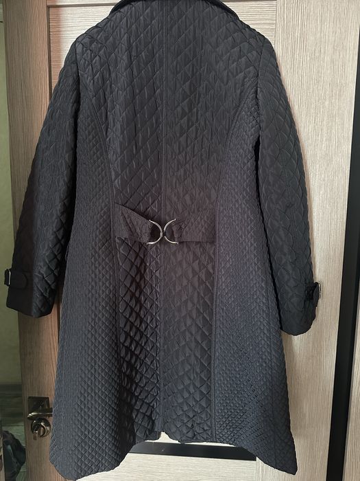 Продам плащь ! Черного цвета