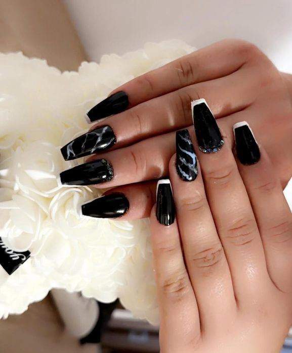 Manichiura și pedichiura la cel mai bun preț ! 50 lei